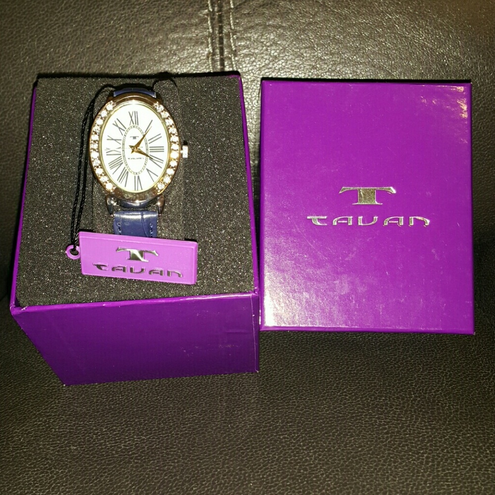 Watch - Picture 2 of 2